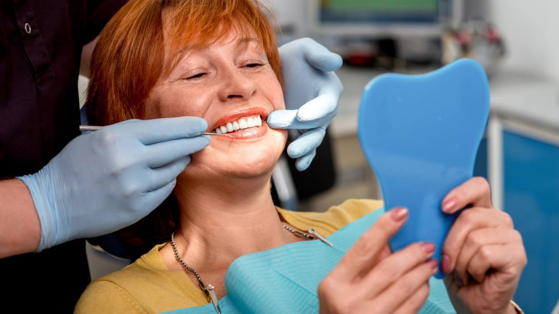benefícios do implante dentário